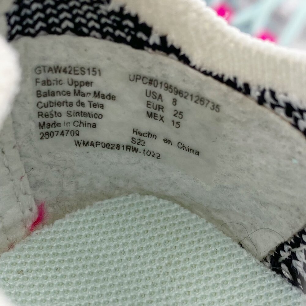 Athletic Works Slip On Cage Knit Sneakers Girls Size 8 - Picture 6 of 7